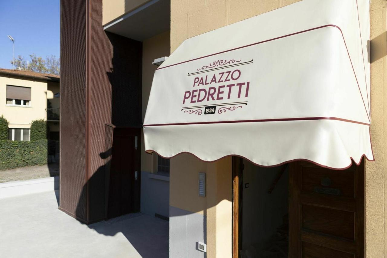 Palazzo Pedretti Halldis Apartments By Halldis — Photos 1